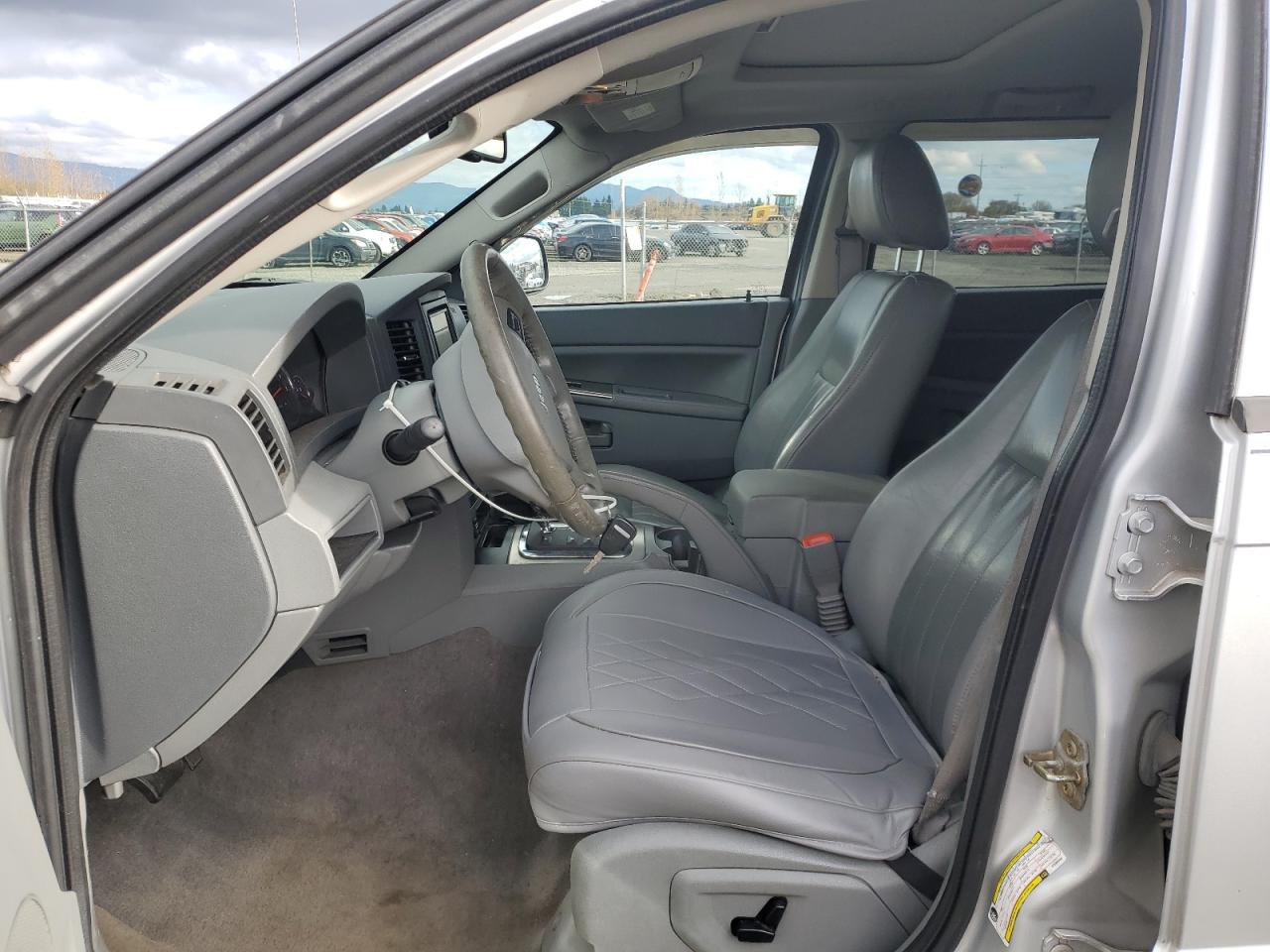 2007 Jeep Grand Cherokee Laredo VIN: 1J8GR48K27C560539 Lot: 93300325