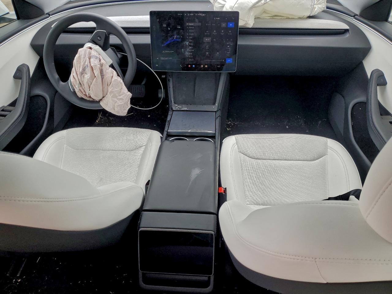 2025 Tesla Model 3 VIN: 5YJ3E1EA8SF026212 Lot: 92752425