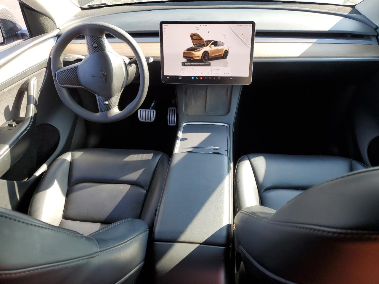 2023 Tesla Model Y VIN: 7SAYGDEF9PF738221 Lot: 90891095