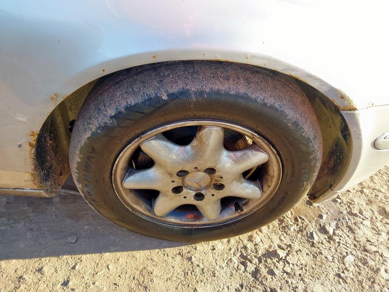 2001 MERCEDES-BENZ C CLASS C200K ELEGANCE 4DR AUTO