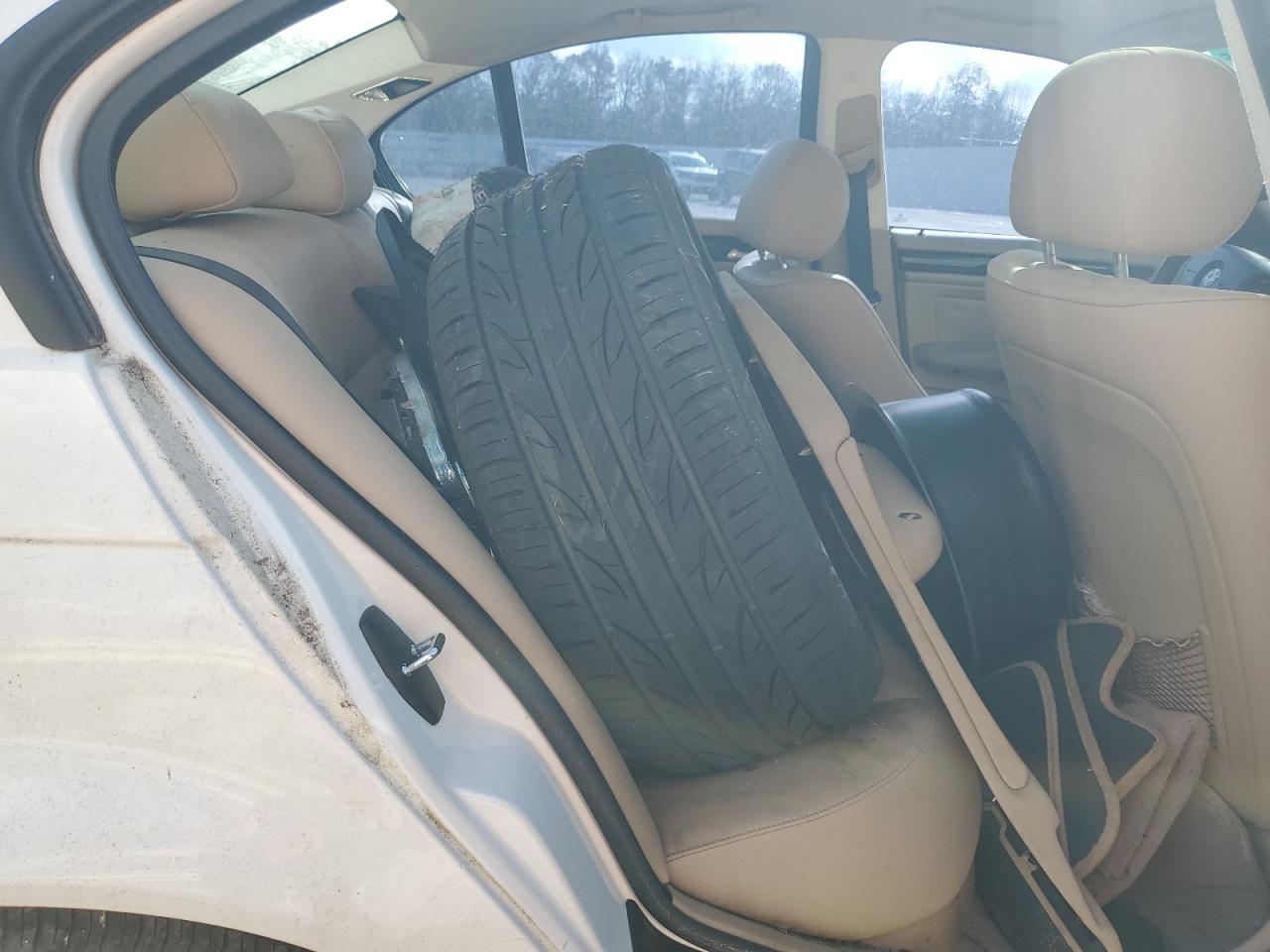 2003 BMW 325 I VIN: WBAEV33463KL60242 Lot: 91960225