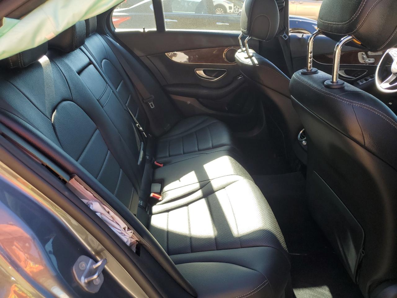 2018 Mercedes-Benz C 300 VIN: 55SWF4JBXJU261136 Lot: 91453915