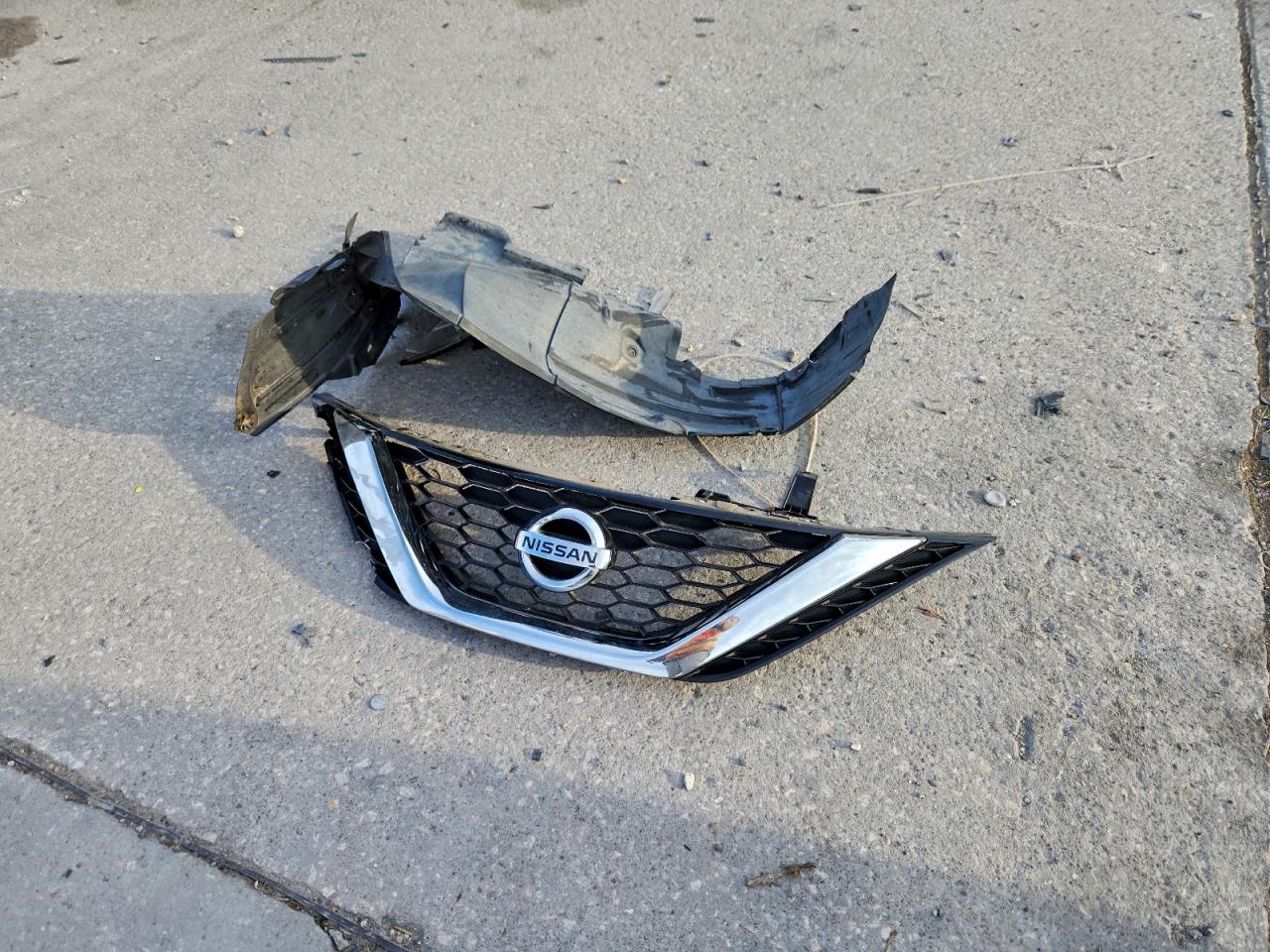 2017 Nissan Sentra S VIN: 3N1AB7AP0HL651892 Lot: 94683015