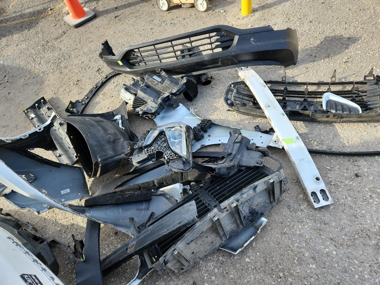 2021 GMC Terrain Sle VIN: 3GKALMEVXML305686 Lot: 92177085