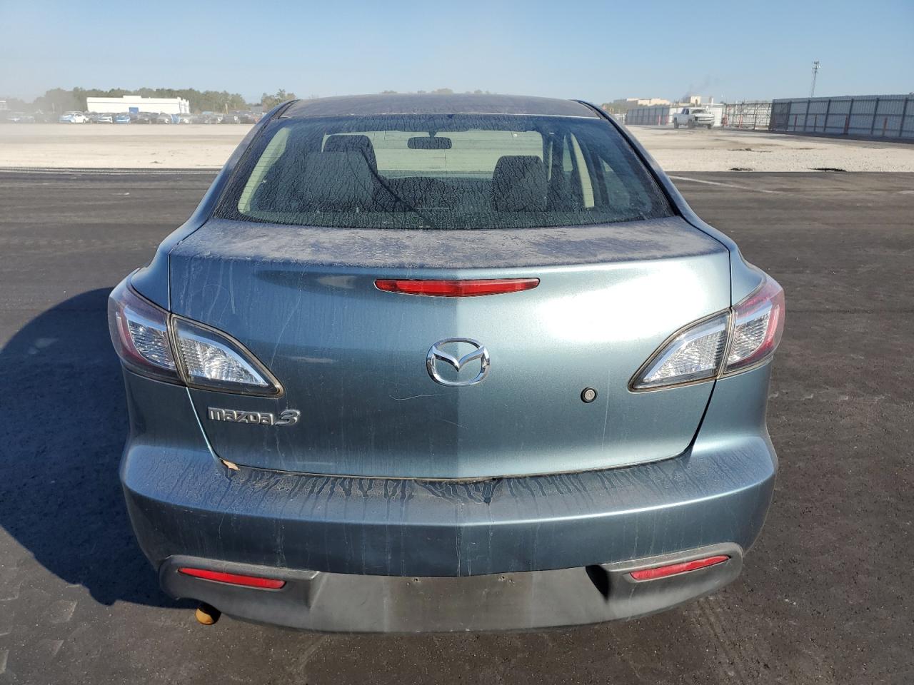 2010 Mazda 3 I VIN: JM1BL1SFXA1341957 Lot: 93286275
