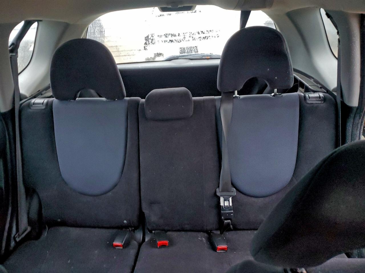 2008 Honda Fit Sport VIN: JHMGD386X8S057933 Lot: 94379225