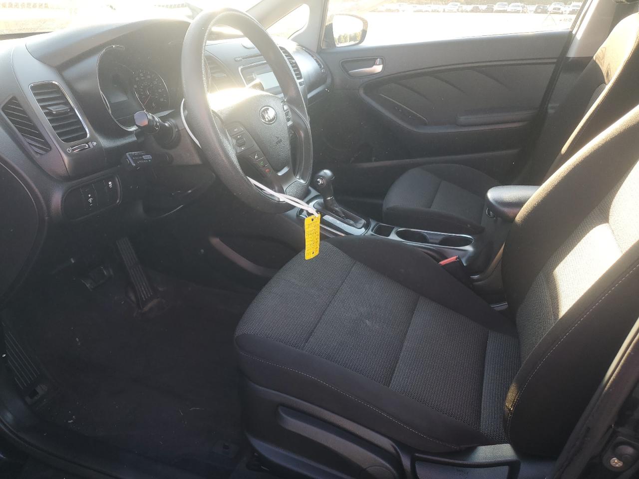 2017 Kia Forte Lx VIN: 3KPFK4A79HE125184 Lot: 91607045