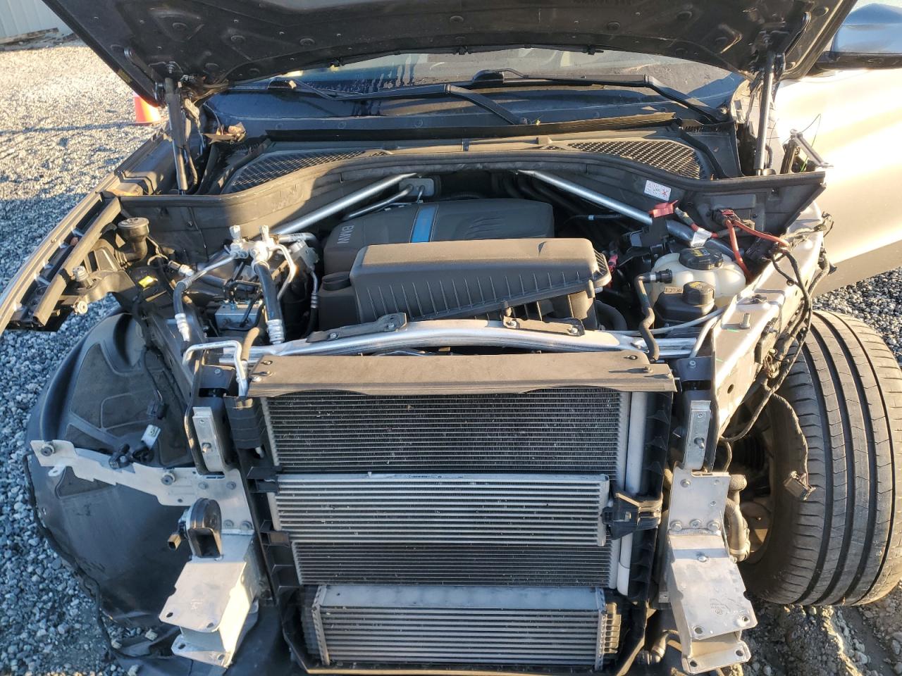 2018 BMW X5 Xdr40E VIN: 5UXKT0C57J0V98224 Lot: 90495185