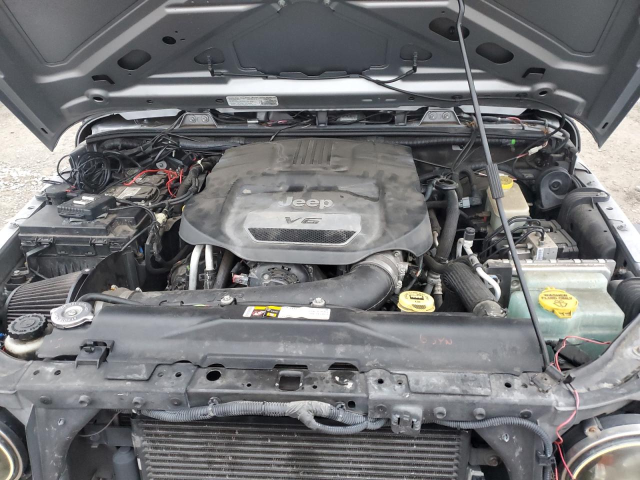 2014 Jeep Wrangler Unlimited Sport VIN: 1C4BJWDG7EL281591 Lot: 93661905