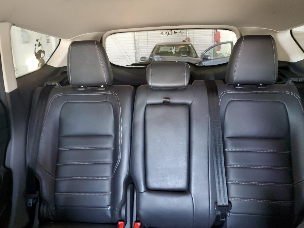 2018 Ford Escape Titanium VIN: 1FMCU9J95JUB54051 Lot: 92188675