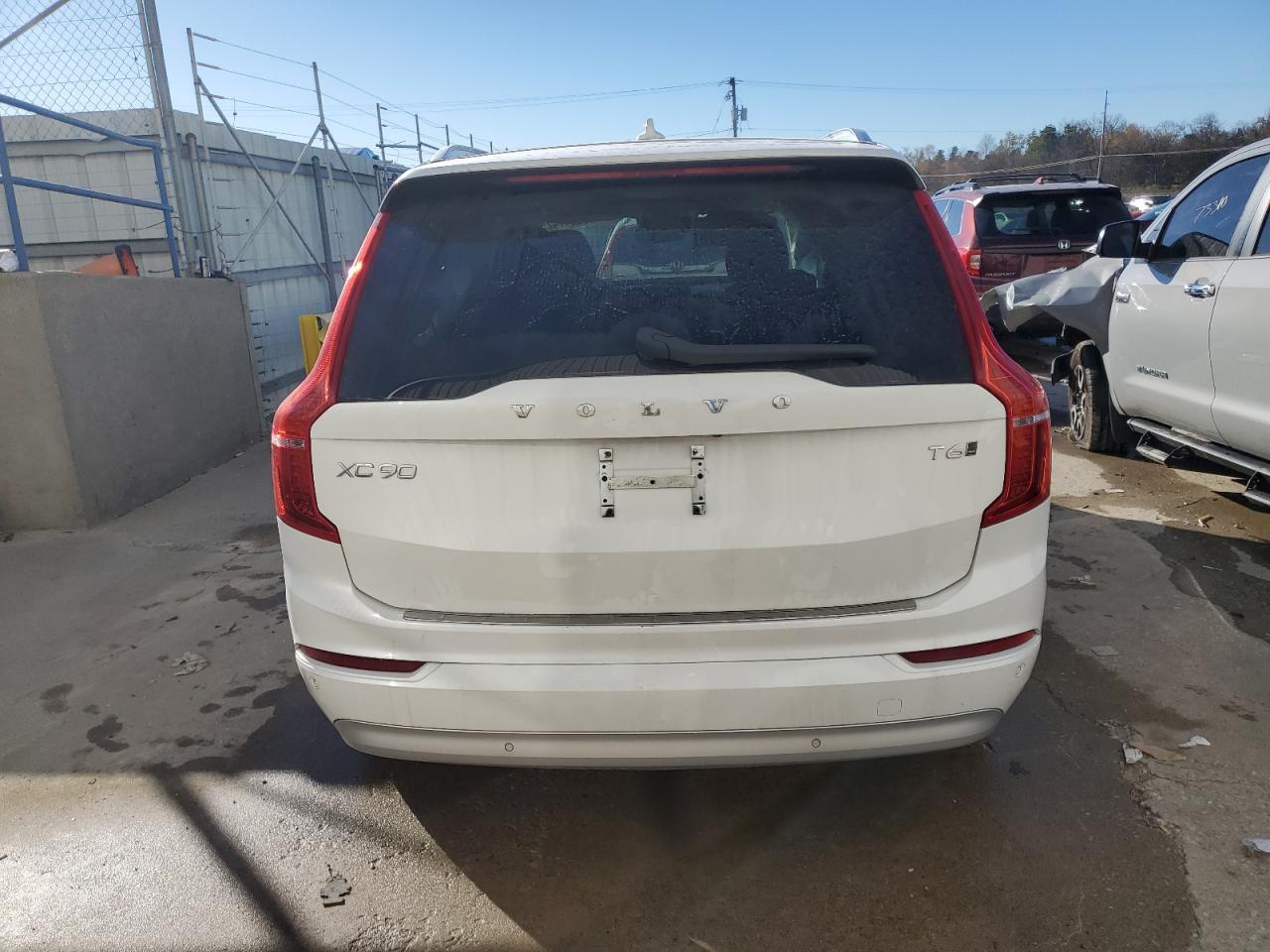 2022 Volvo Xc90 T6 Momentum VIN: YV4A22PK0N1810390 Lot: 93047425