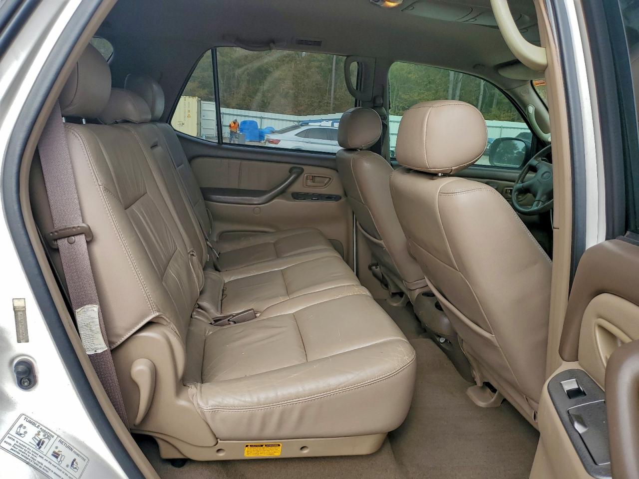 2001 Toyota Sequoia Limited VIN: 5TDZT38A01S051350 Lot: 94134165