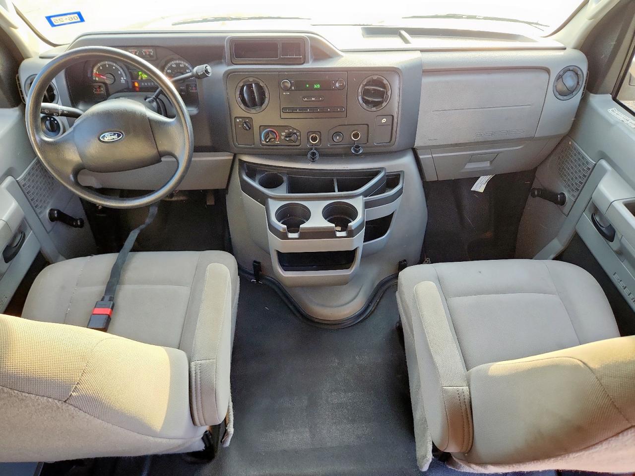 2013 Ford Econoline E350 Super Duty Wagon VIN: 1FBNE3BL2DDB05416 Lot: 92706065