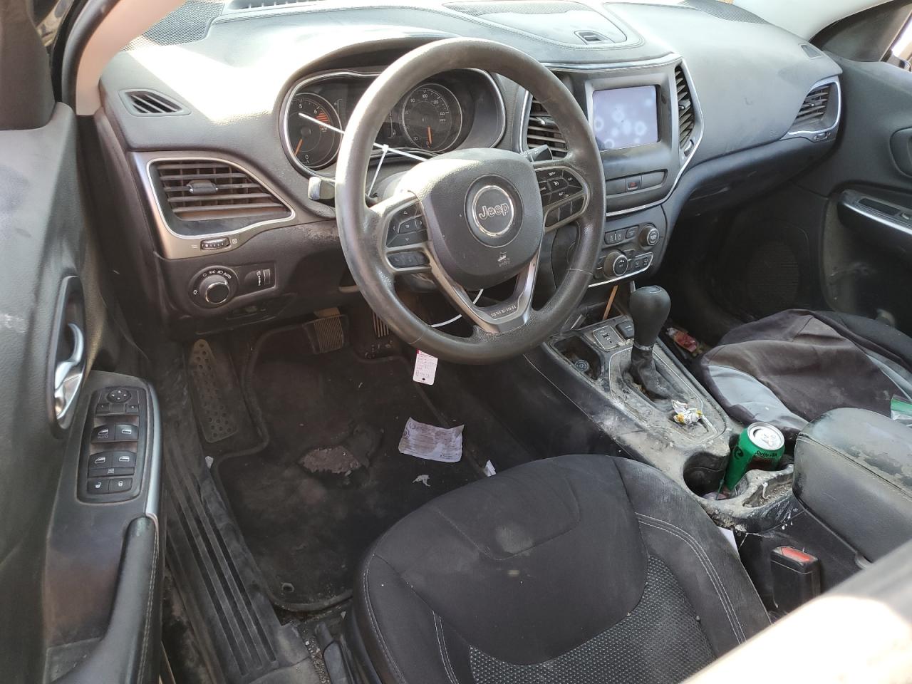 2020 Jeep Cherokee Latitude VIN: 1C4PJLCB9LD543922 Lot: 90883185