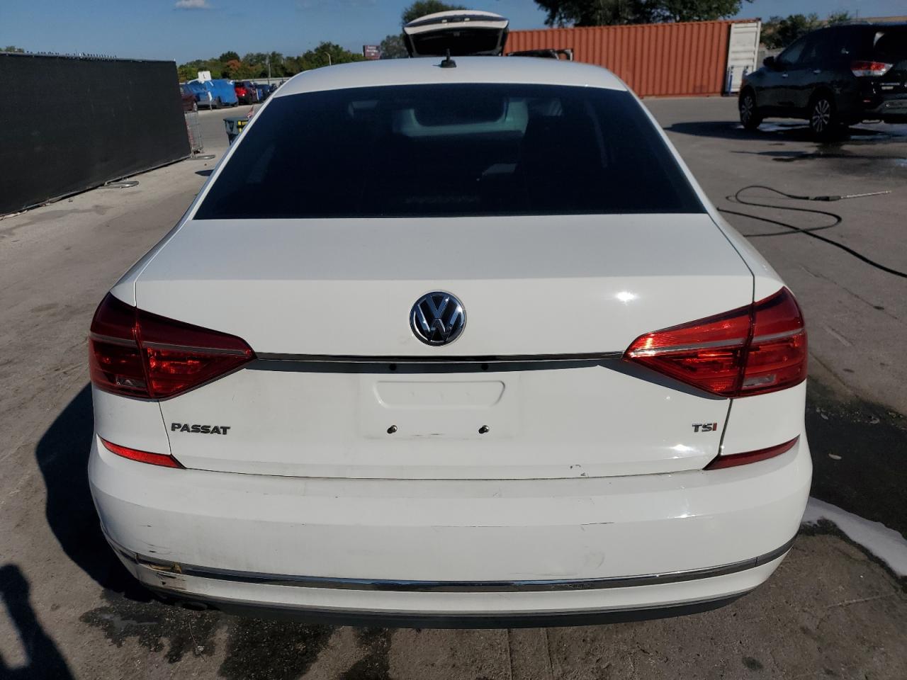 2016 Volkswagen Passat S VIN: 1VWAT7A37GC058884 Lot: 91042805