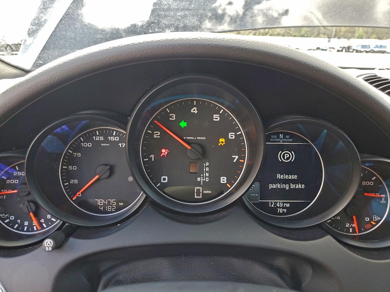 2017 Porsche Cayenne VIN: WP1AA2A21HKA90299 Lot: 93787645