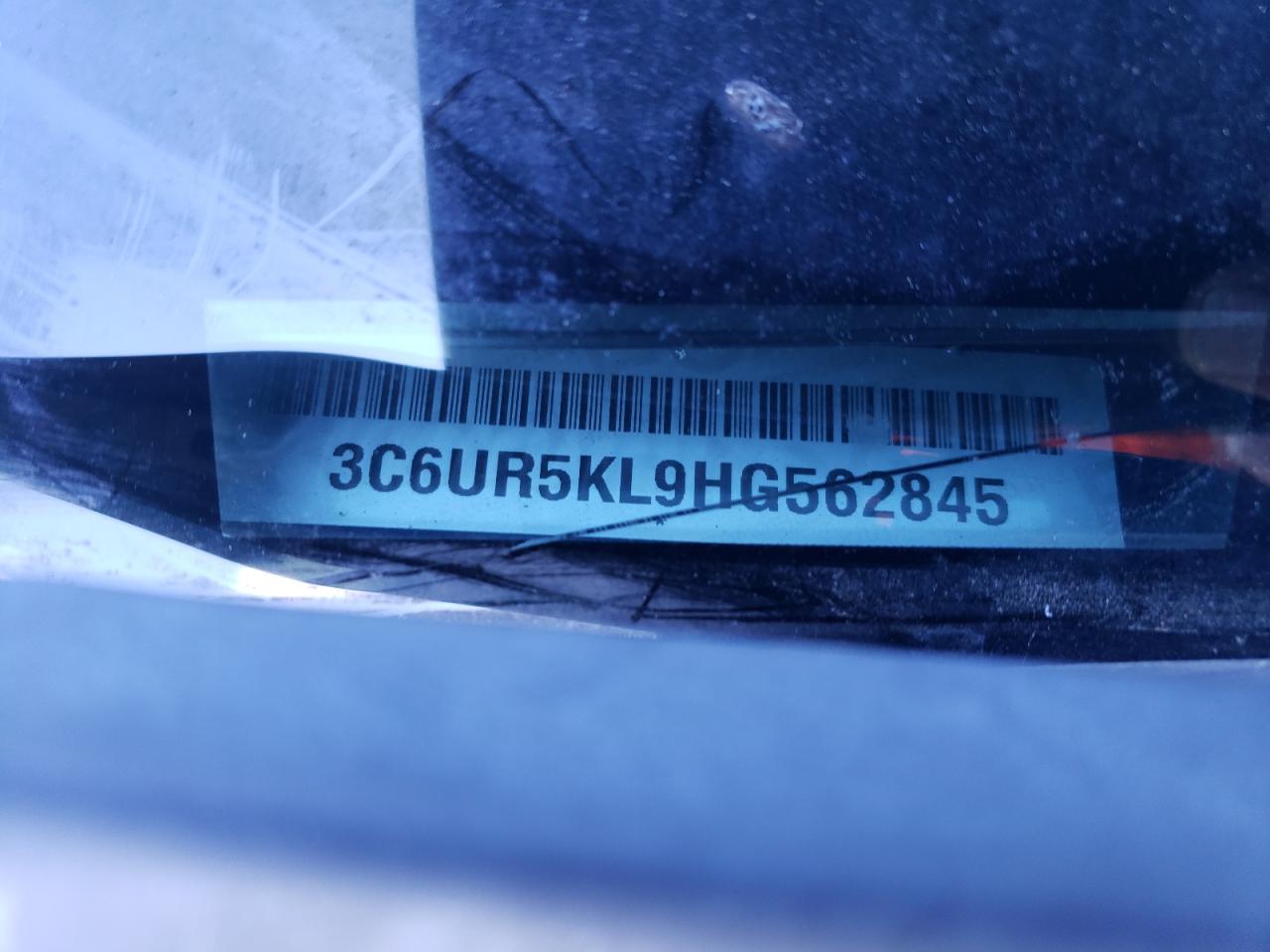 2017 Ram 2500 Laramie VIN: 3C6UR5KL9HG562845 Lot: 91883625