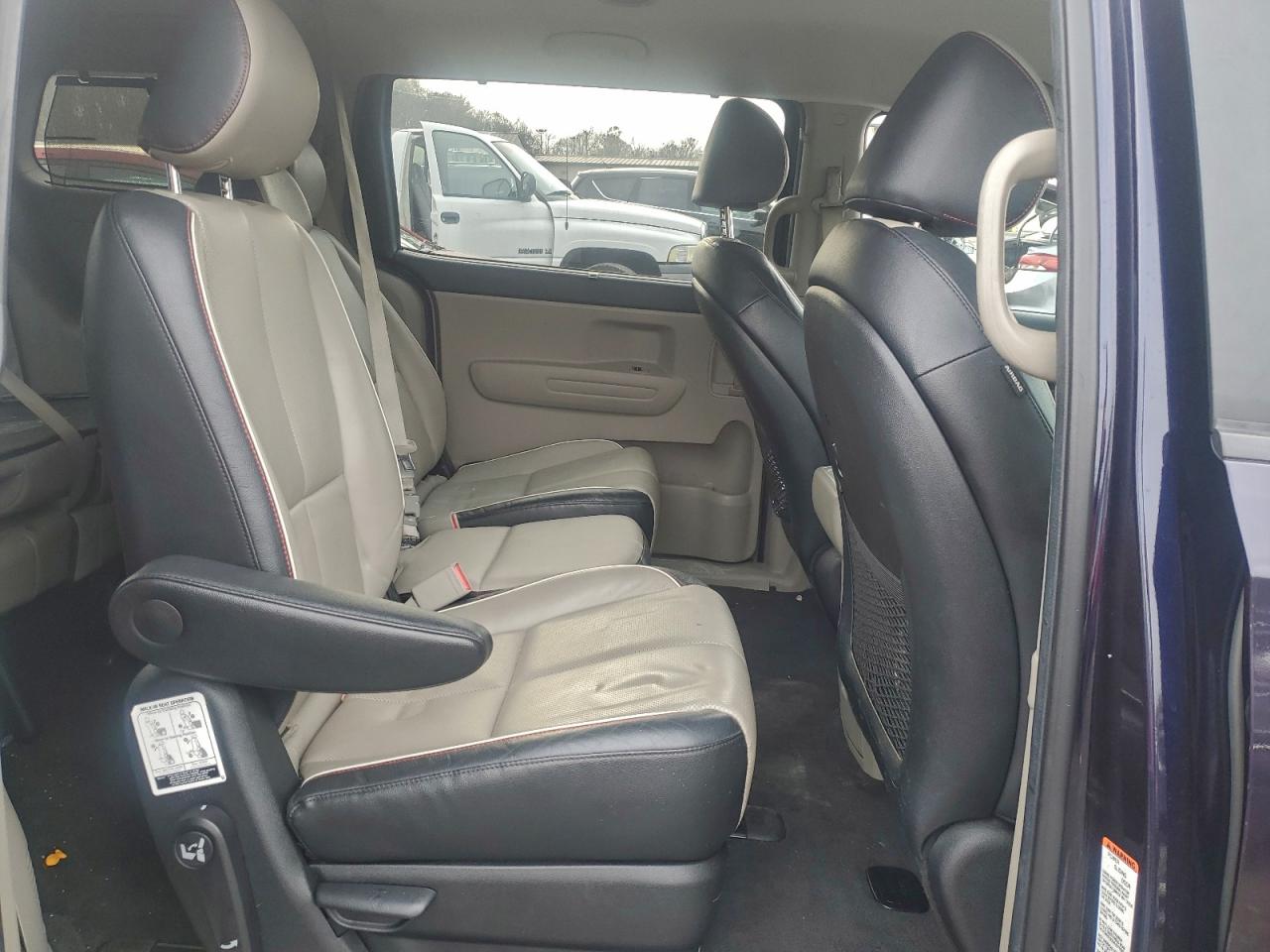 2020 Kia Sedona Lx VIN: KNDMB5C12L6575182 Lot: 93345075