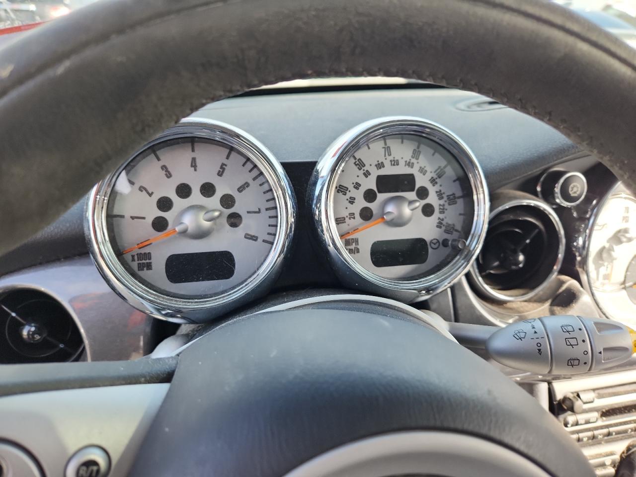 2006 Mini Cooper VIN: WMWRC335X6TJ74752 Lot: 93392015