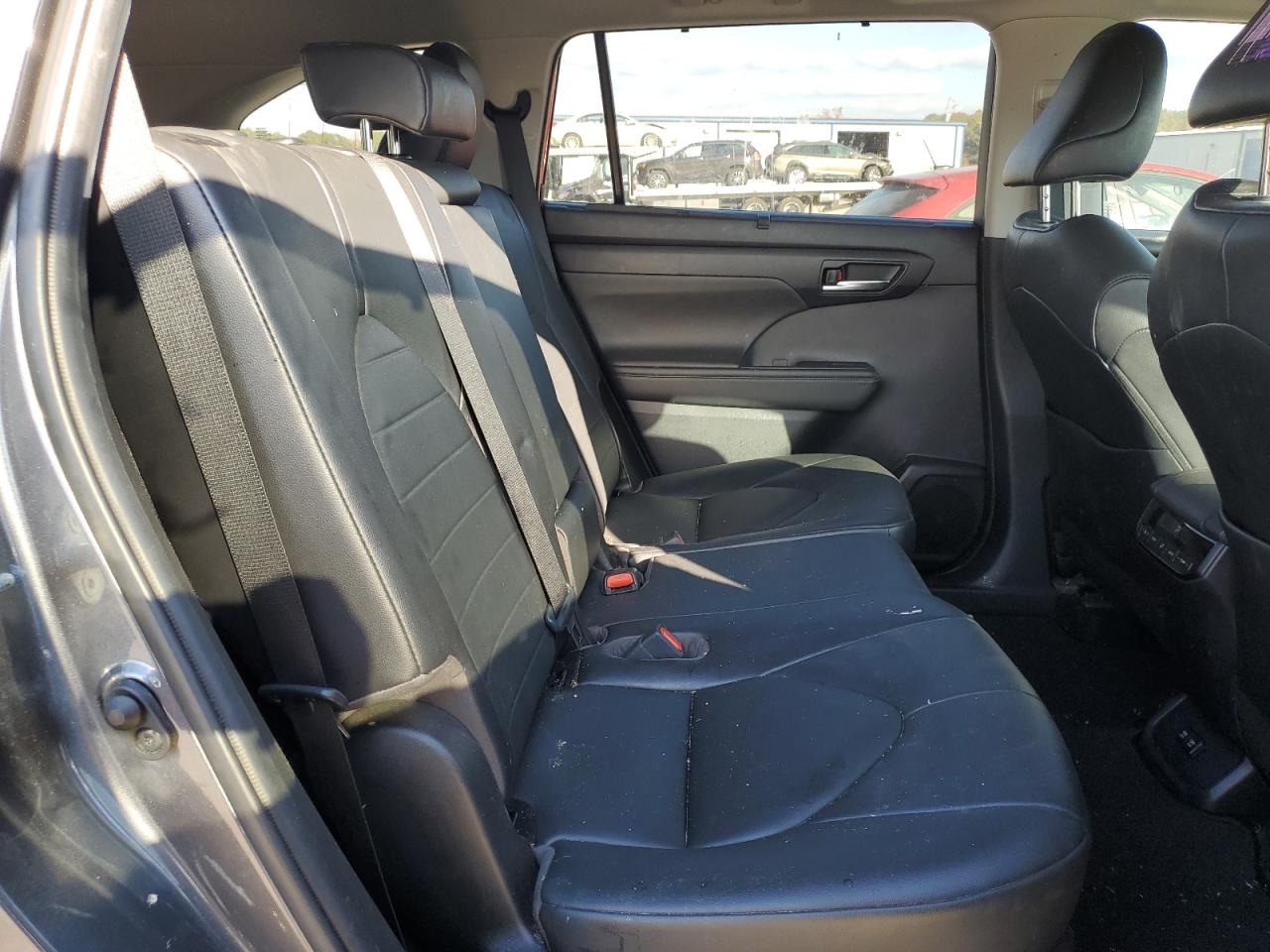 2021 Toyota Highlander Xle VIN: 5TDGZRAH5MS514930 Lot: 91852945