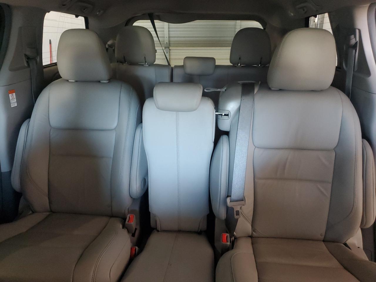 2016 Toyota Sienna Xle VIN: 5TDYK3DC7GS732250 Lot: 90999715