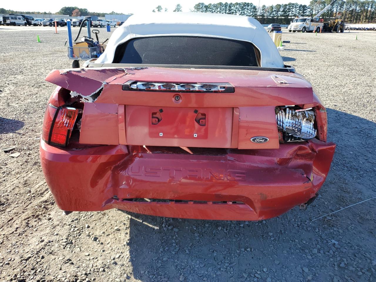 2001 Ford Mustang VIN: 1FAFP44471F125043 Lot: 92505355