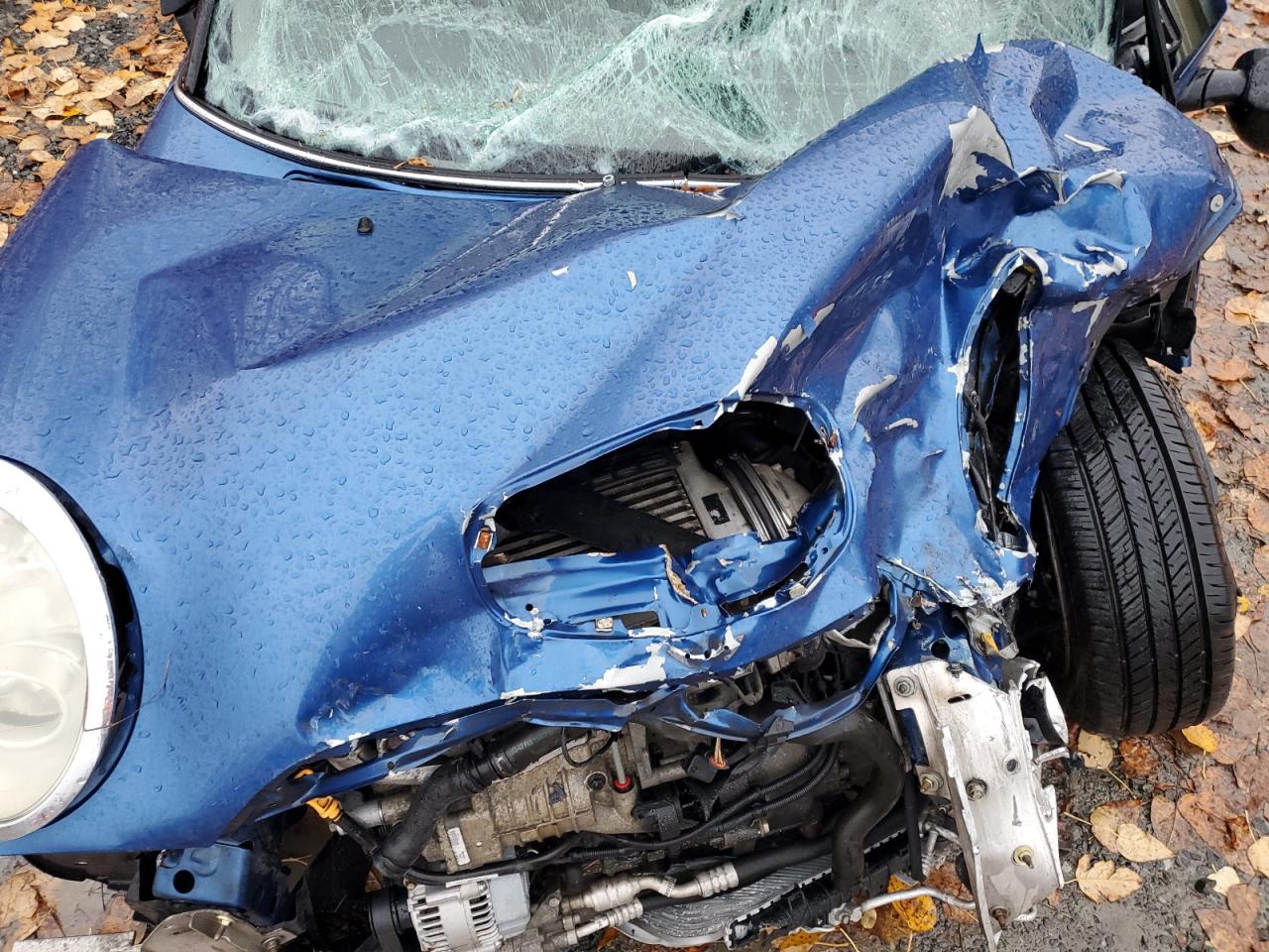 2005 Mini Cooper S VIN: WMWRE33525TL14012 Lot: 92730405