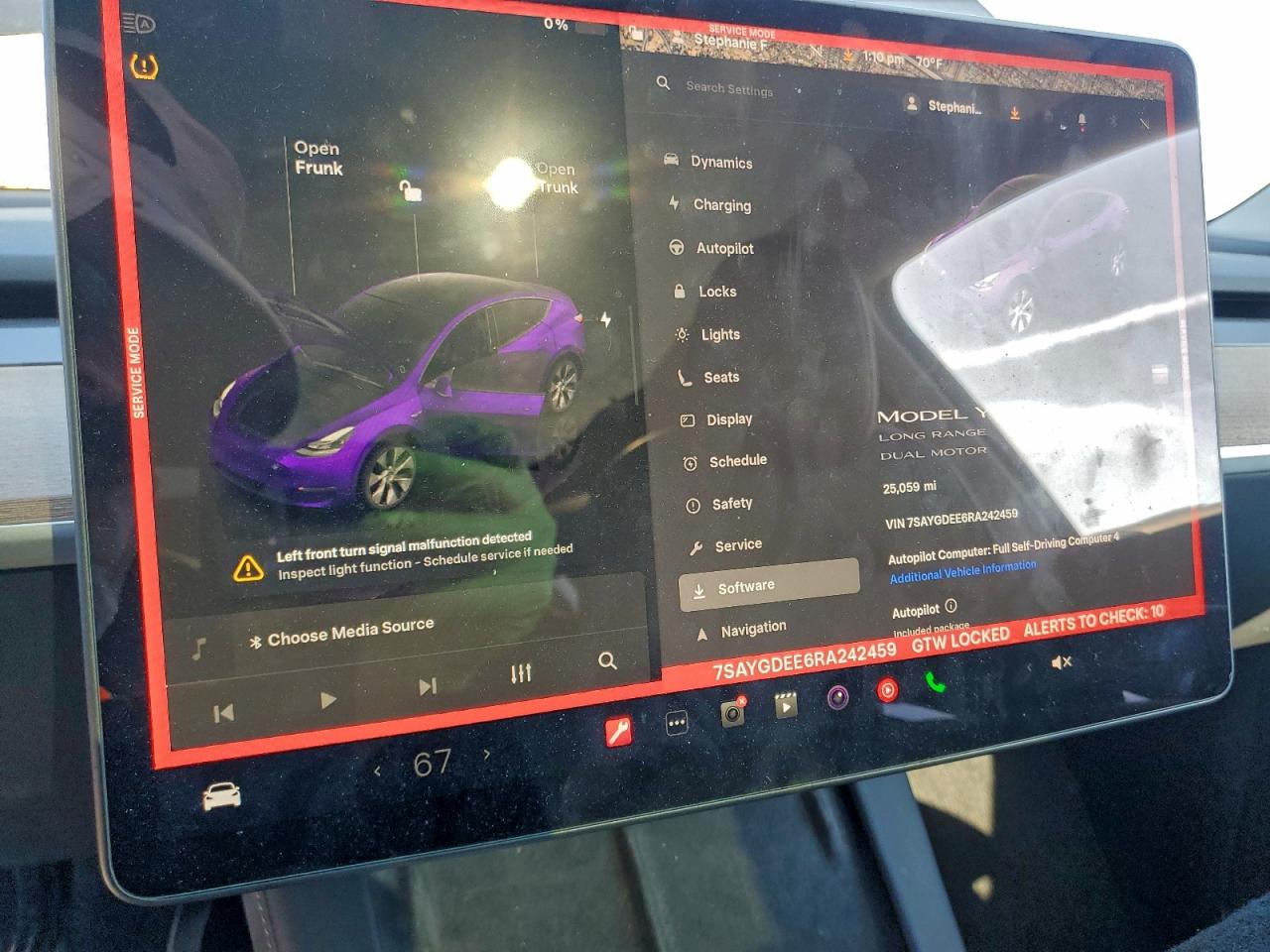 2024 Tesla Model Y VIN: 7SAYGDEE6RA242459 Lot: 93868255