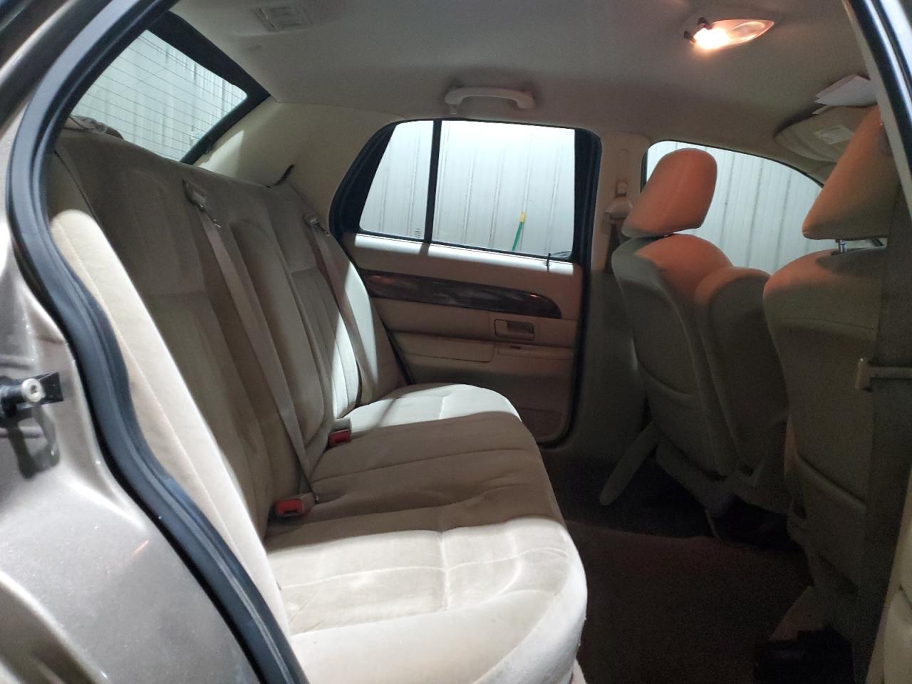 2004 Mercury Grand Marquis Gs VIN: 2MEFM74WX4X659036 Lot: 93431695