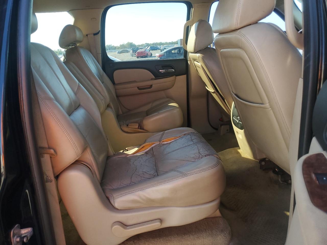 2007 Chevrolet Suburban C1500 VIN: 1GNFC160X7J177780 Lot: 91195575