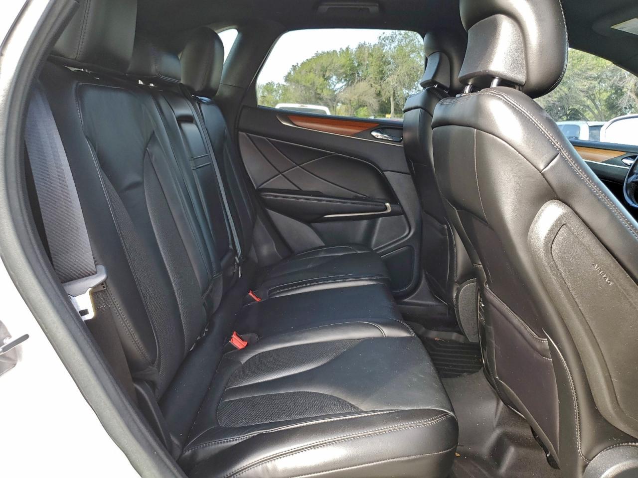 2017 Lincoln Mkc Select VIN: 5LMCJ2C95HUL16328 Lot: 94262535