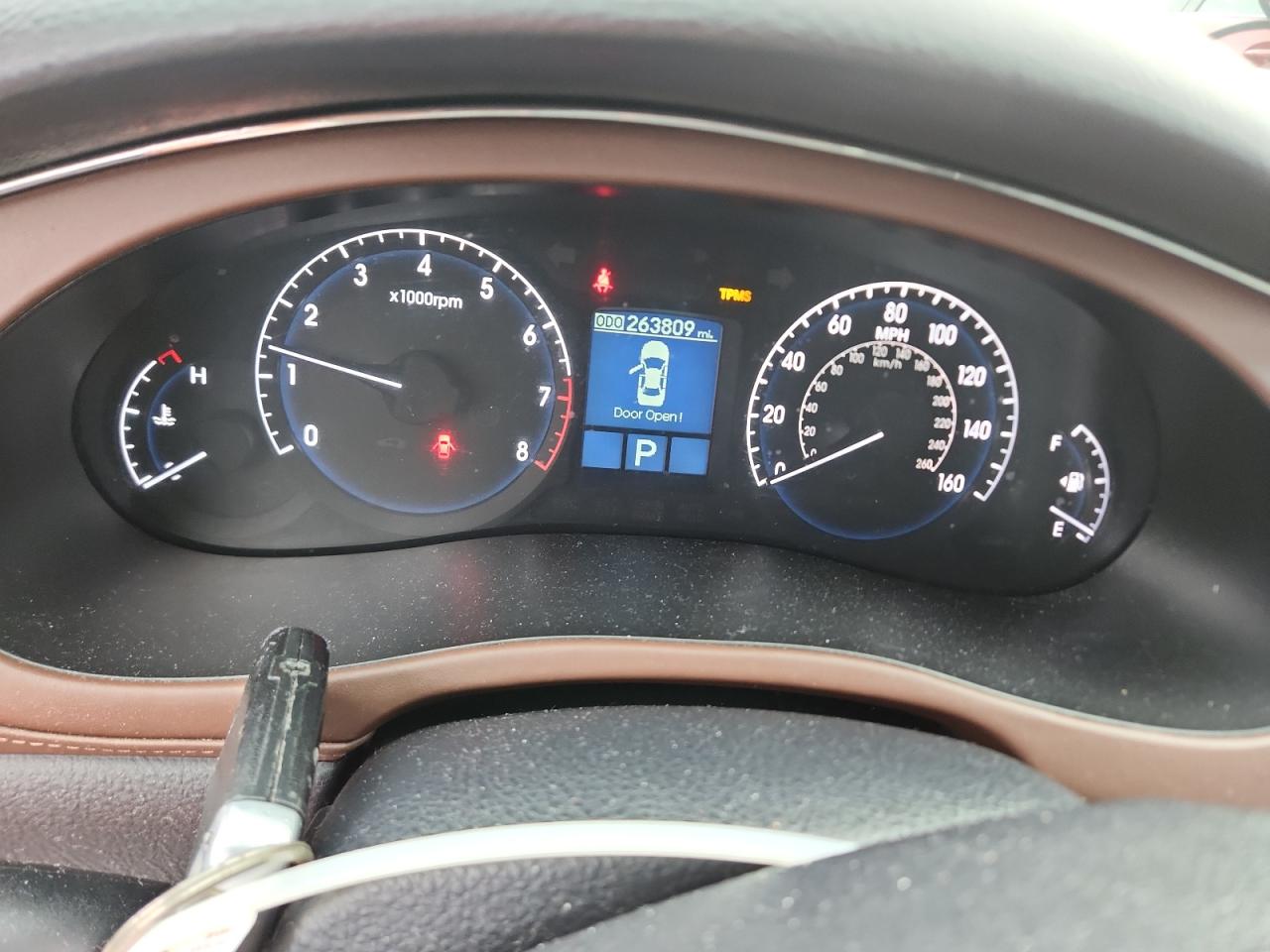 2009 Hyundai Genesis 4.6L VIN: KMHGC46F49U038096 Lot: 90986325