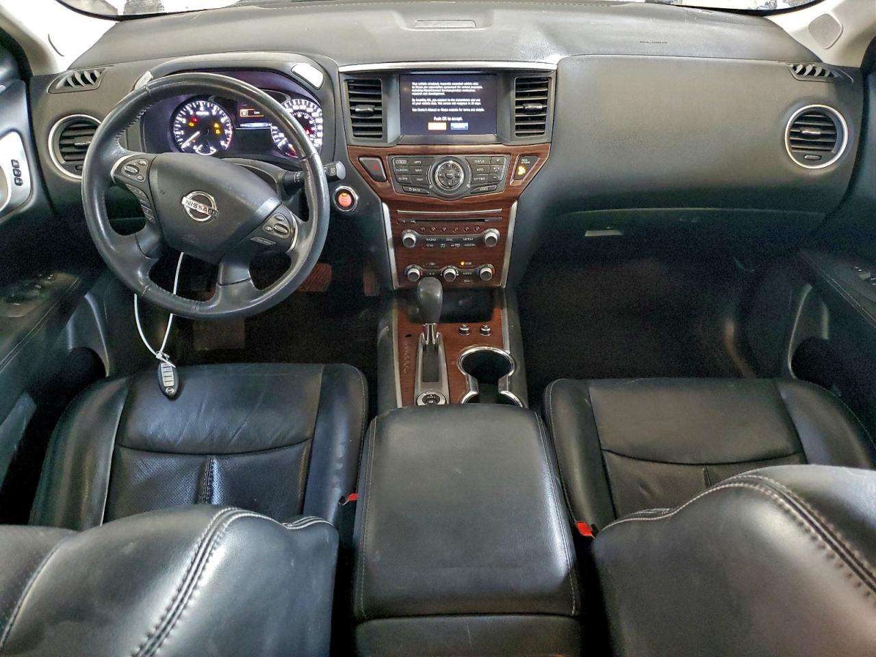 2017 Nissan Pathfinder S VIN: 5N1DR2MM5HC908109 Lot: 94055315