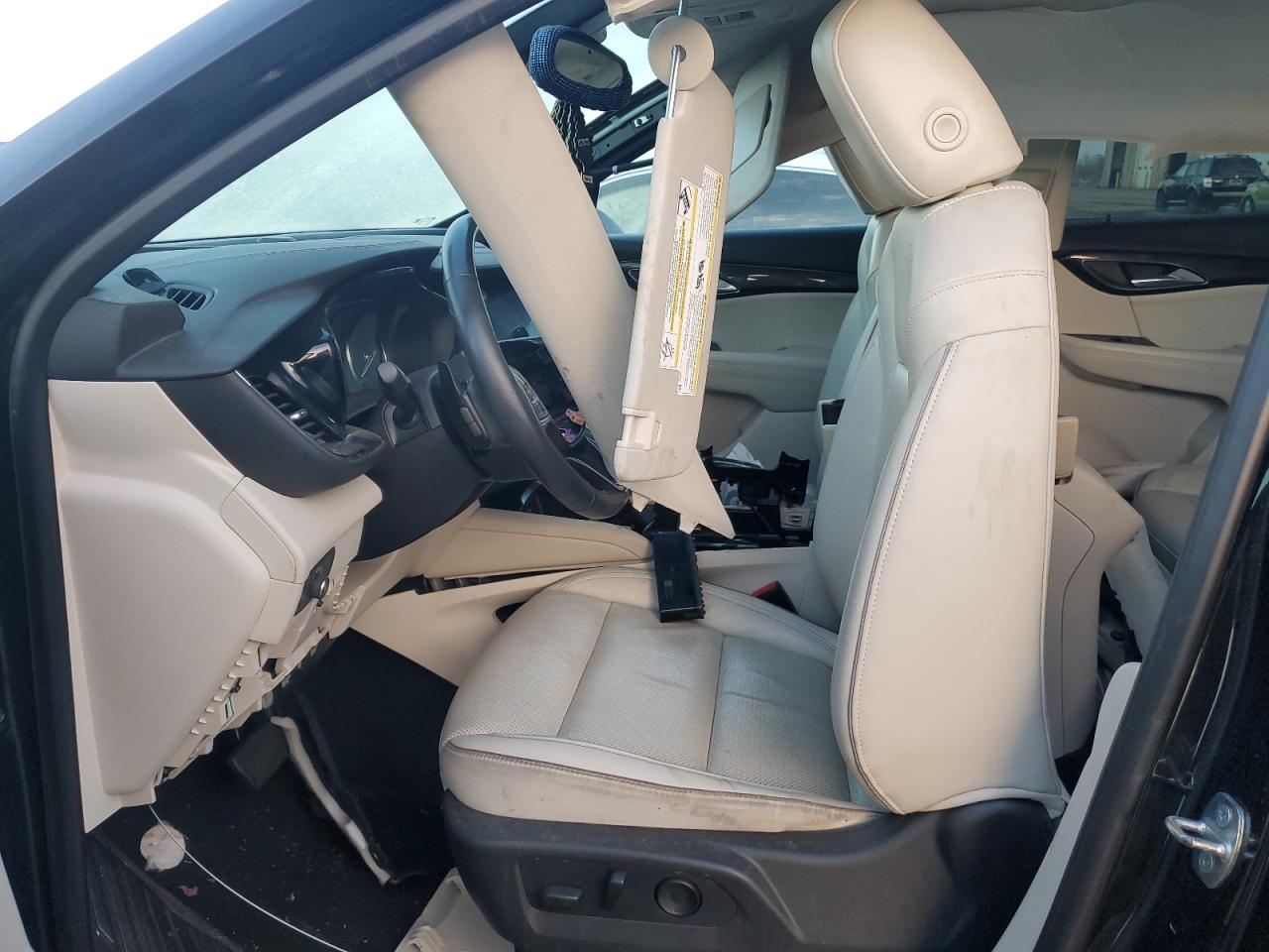 2021 Buick Envision Essence VIN: LRBFZPR43MD165598 Lot: 92853225