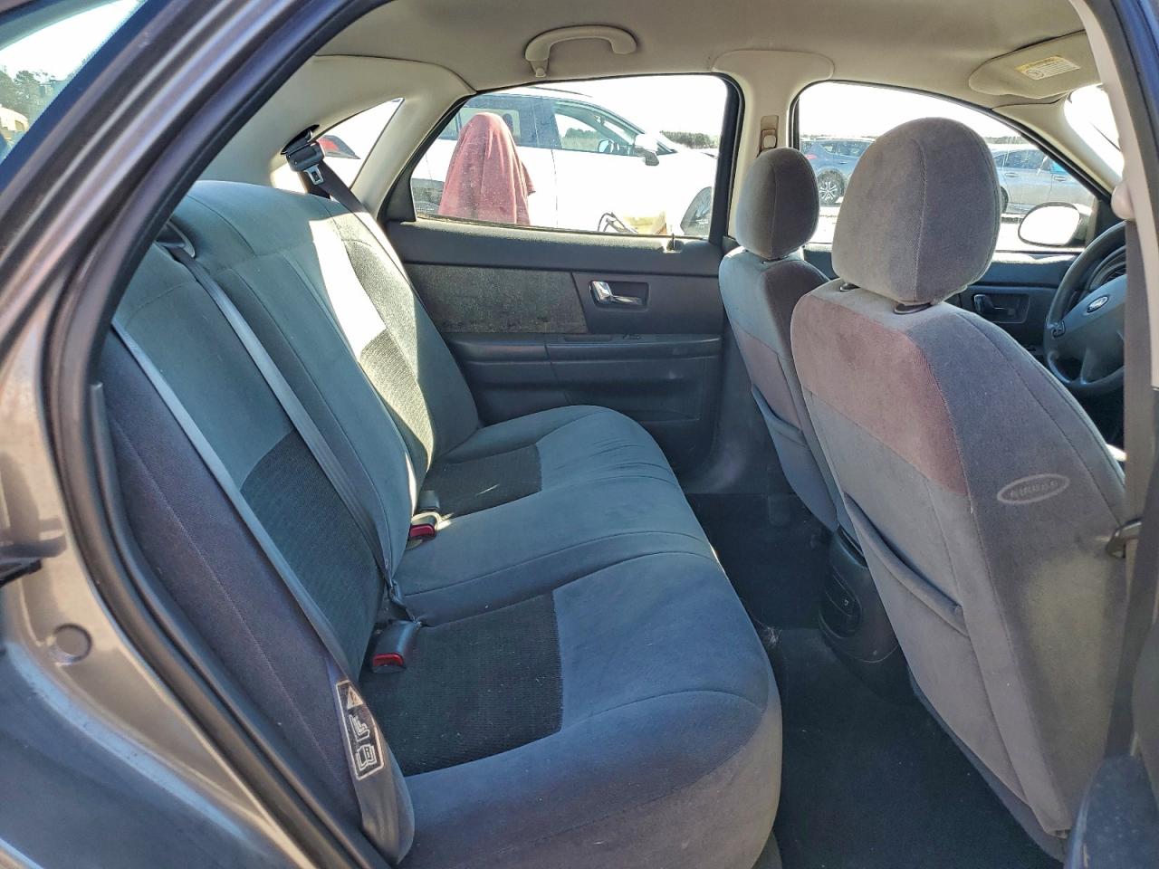 2003 Ford Taurus Se VIN: 1FAHP53U03A129757 Lot: 94302145