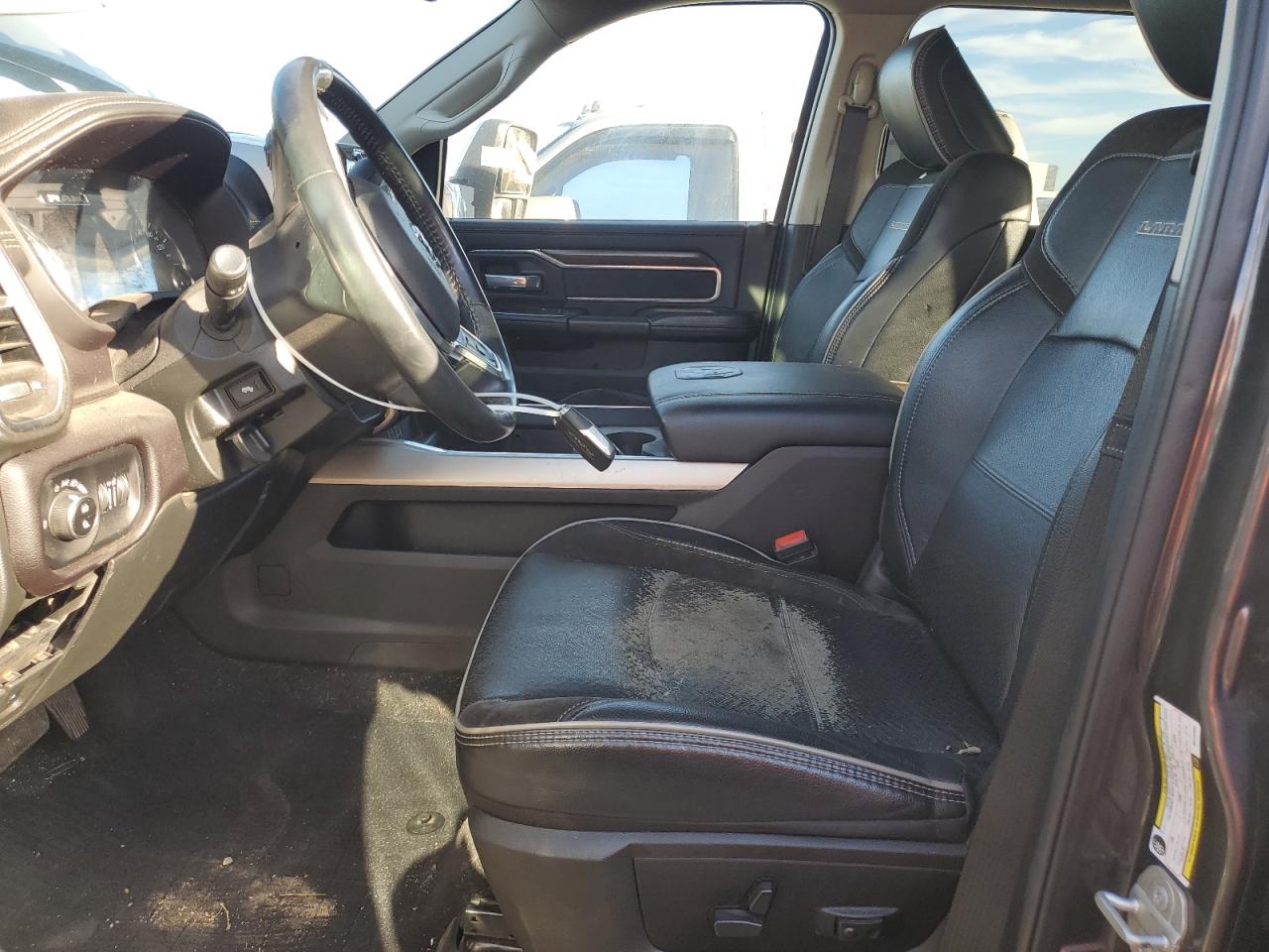 2024 Ram 3500 Laramie VIN: 3C63RRJL1RG122592 Lot: 87398985