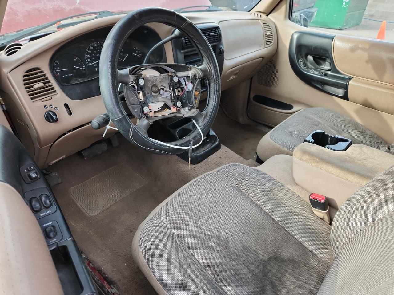 2000 Ford Ranger Super Cab VIN: 1FTYR14V3YPA33338 Lot: 92122595