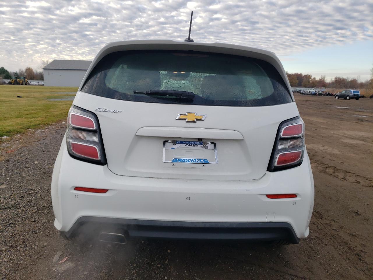 2019 Chevrolet Sonic VIN: 1G1JG6SBXK4121527 Lot: 93029875