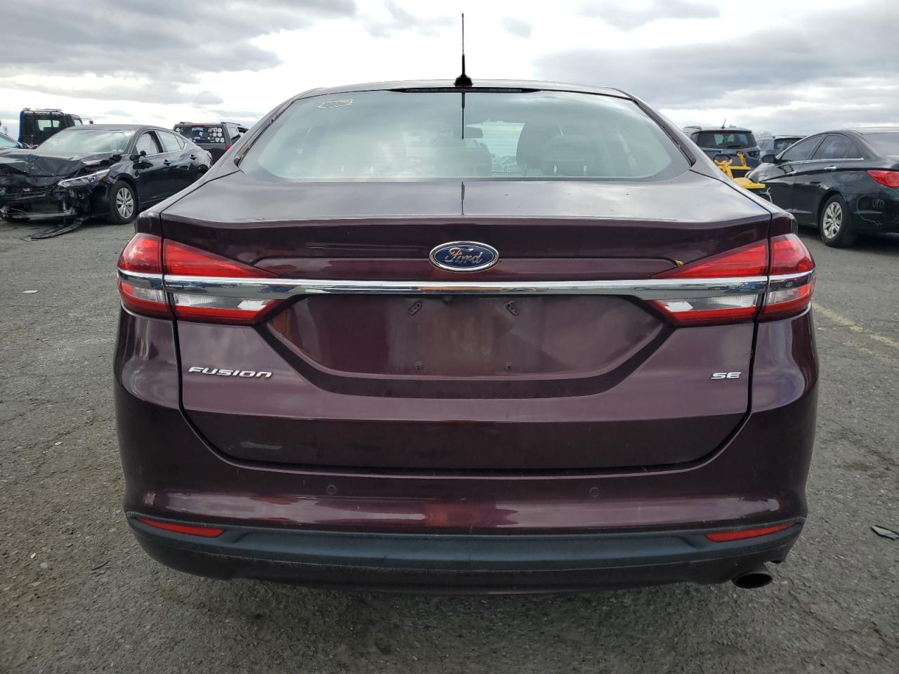 2017 Ford Fusion Se VIN: 3FA6P0H72HR390995 Lot: 93291775