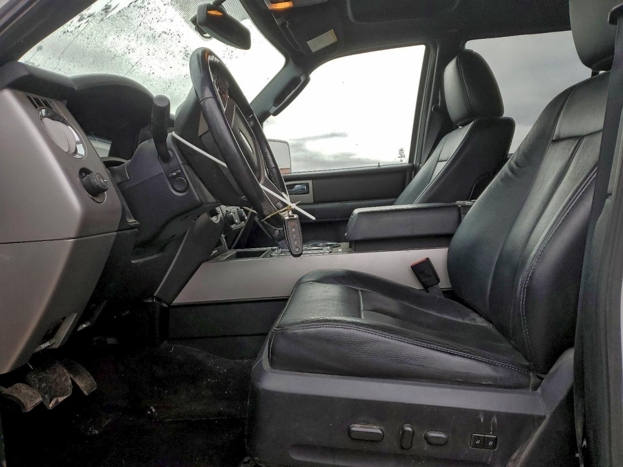 2017 Ford Expedition Limited VIN: 1FMJU2ATXHEA31179 Lot: 92371905