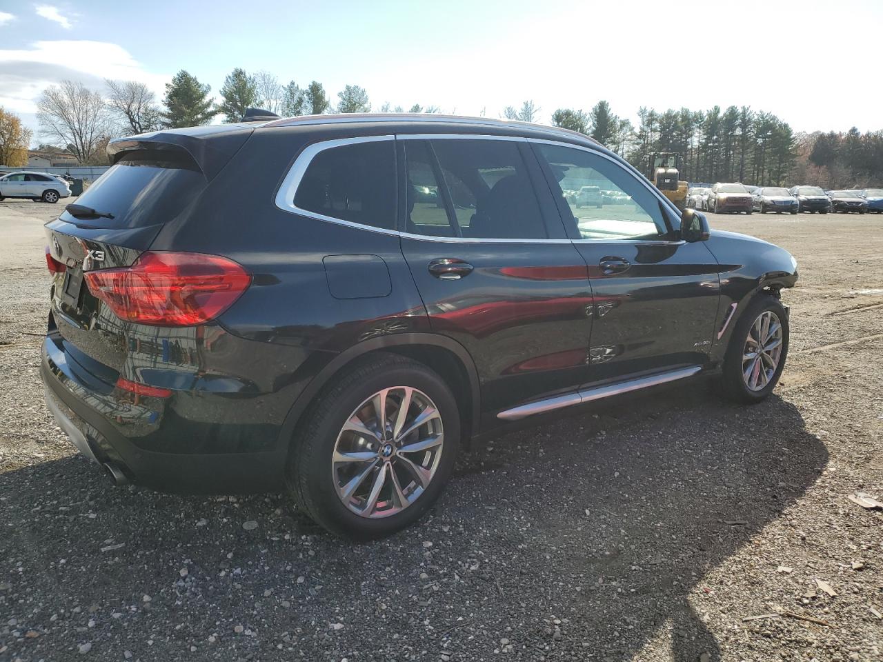 Фото: 5UXTR9C59JLD63574