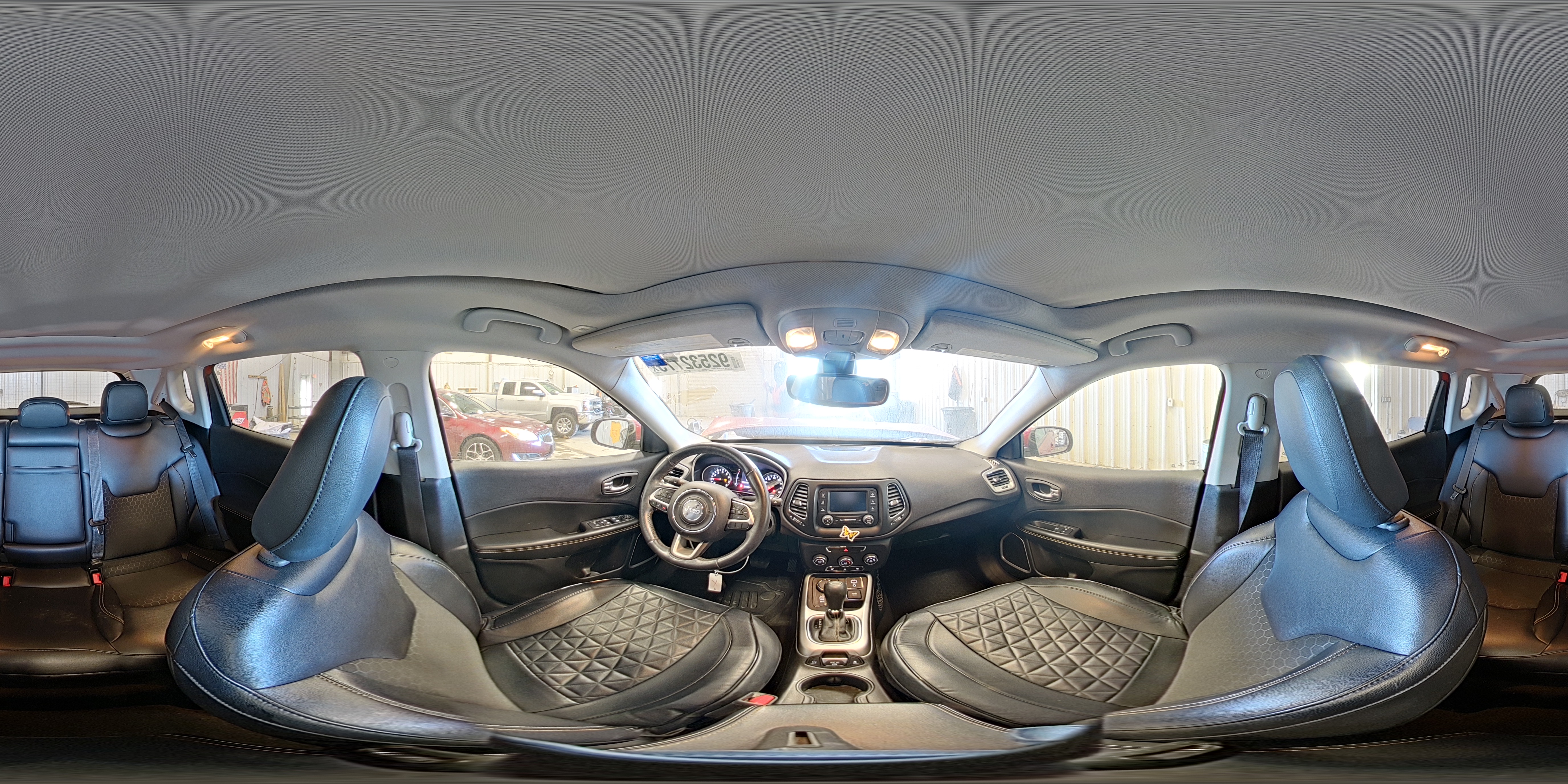 2017 Jeep Compass Latitude VIN: 3C4NJDBB6HT672135 Lot: 92532775