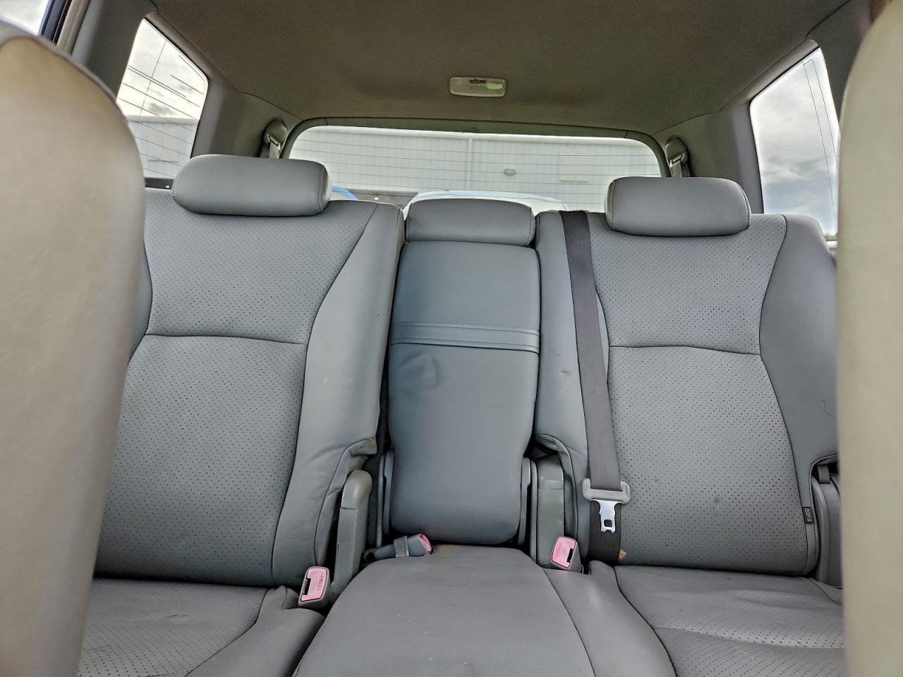 2004 Toyota Highlander Base VIN: JTEDP21A040018290 Lot: 93170855