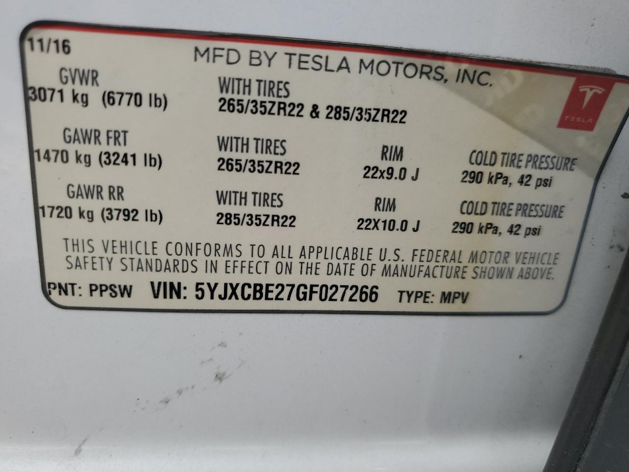 2016 Tesla Model X VIN: 5YJXCBE27GF027266 Lot: 92024655