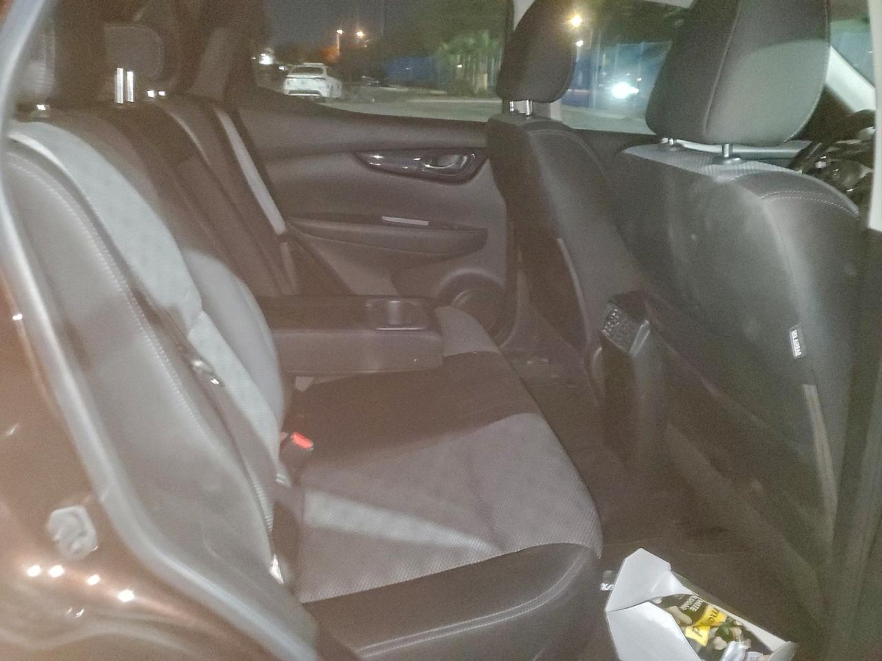 2017 Nissan Rogue Sport S VIN: JN1BJ1CP5HW005808 Lot: 95297835