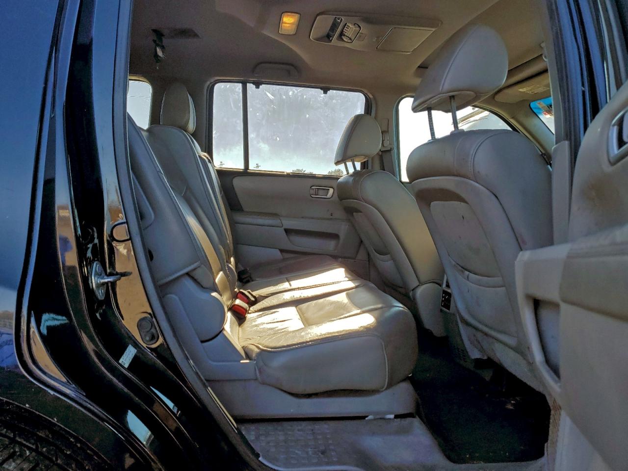 2012 Honda Pilot Touring VIN: 5FNYF4H97CB077059 Lot: 93977995