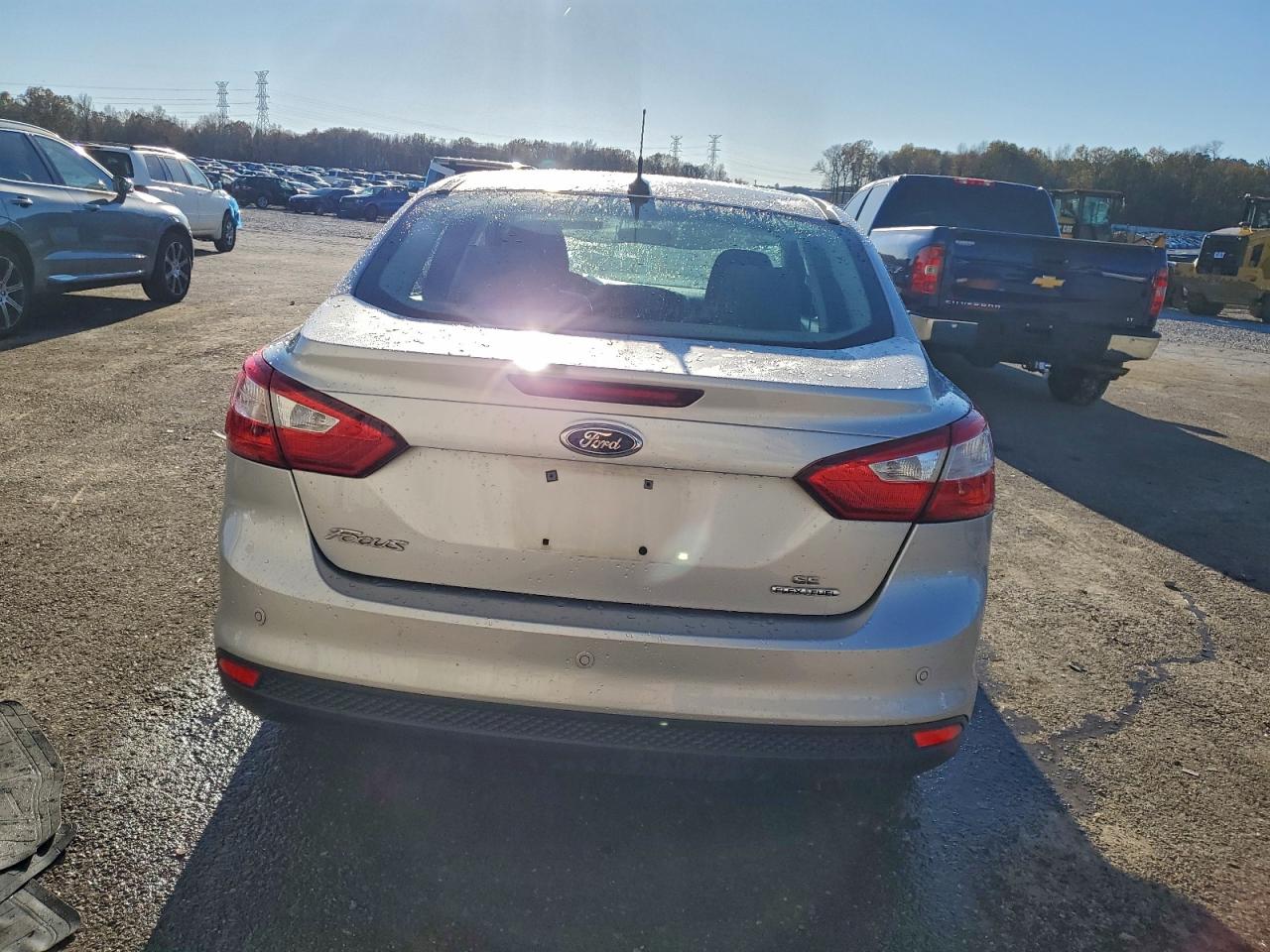 2013 Ford Focus Se VIN: 1FADP3F22DL338209 Lot: 93993295