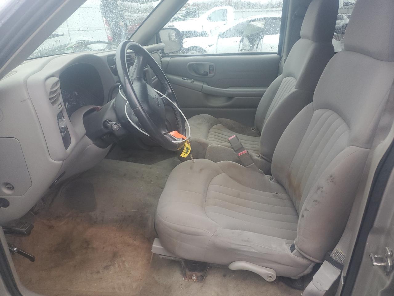 2004 Chevrolet Blazer VIN: 1GNDT13X14K166620 Lot: 93213255