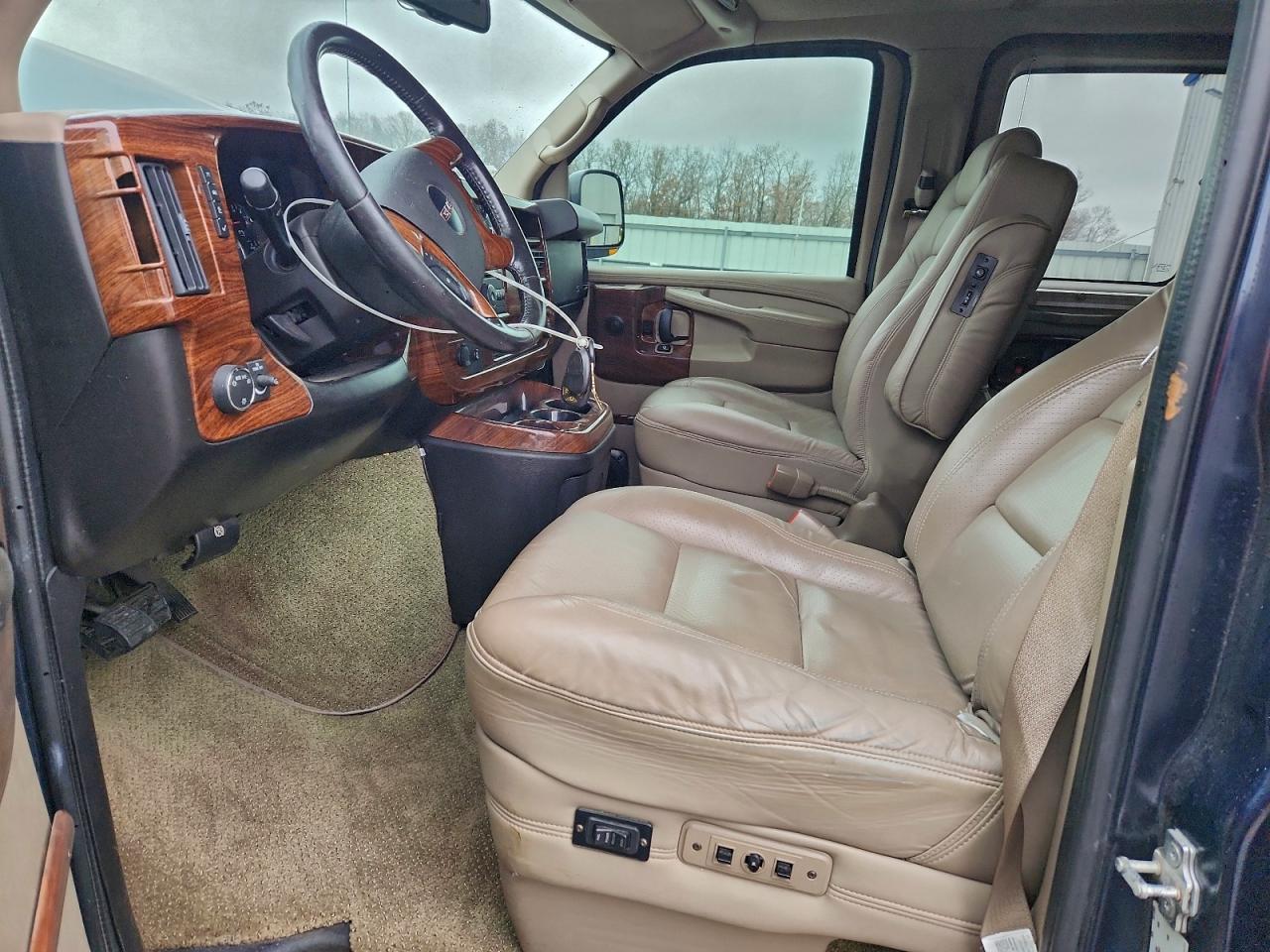 2010 GMC Savana Rv G1500 4Lt VIN: 1GDUGEB46A1104333 Lot: 94157955