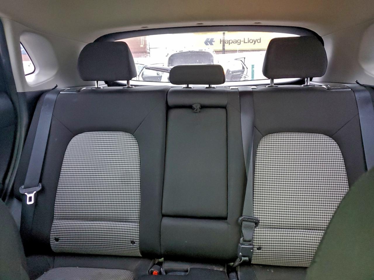 2019 Hyundai Kona Se VIN: KM8K12AA8KU256967 Lot: 93213645